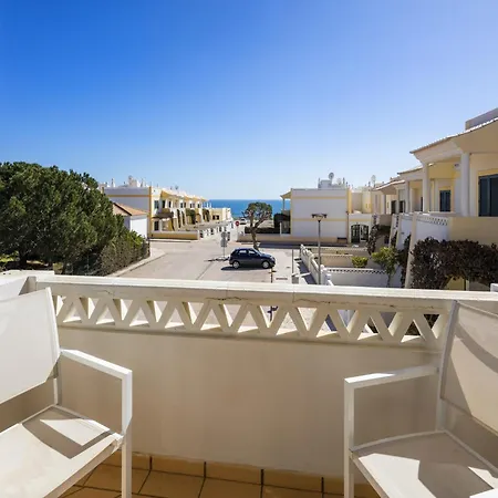 Near Do Carvalho Дом отдыха *